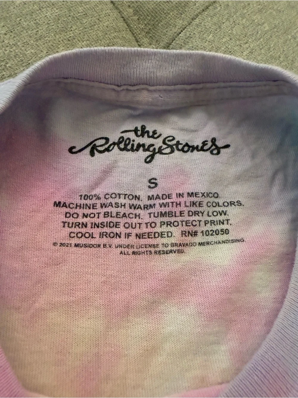 The Rolling Stones Tie Dye Graphic Adult Medium The Stones 72 Women's T-Shirt S - Picture 2 of 5